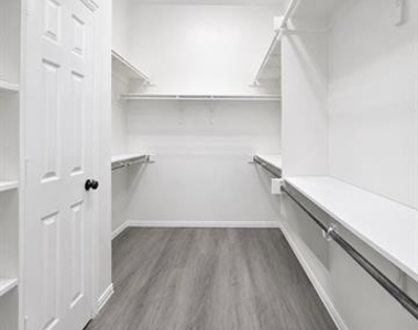 1501 Toucan Drive - Photo Thumbnail 25