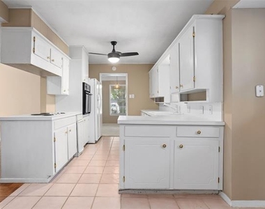 6948 Valhalla Road - Photo Thumbnail 11