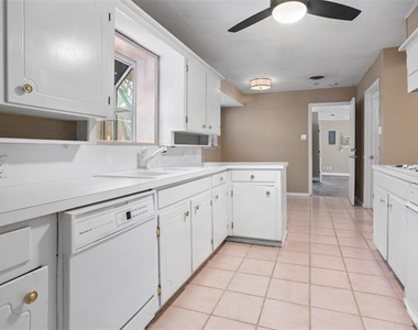 6948 Valhalla Road - Photo Thumbnail 9