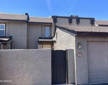 2338 W Lindner Avenue - Photo Thumbnail 21
