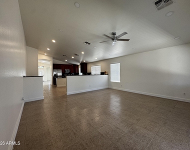 43250 W Estrada Street - Photo Thumbnail 11