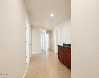 43250 W Estrada Street - Photo Thumbnail 14