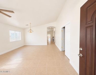 43250 W Estrada Street - Photo Thumbnail 2
