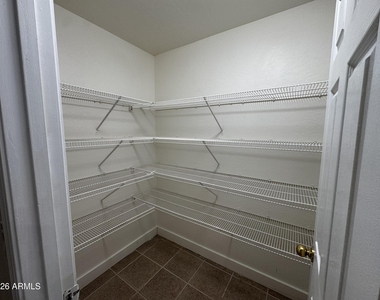 43250 W Estrada Street - Photo Thumbnail 12