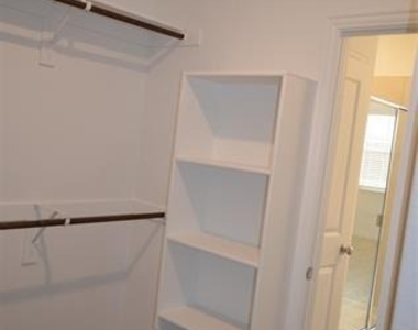 7924 Lindheimer Lane - Photo Thumbnail 32