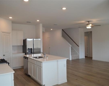7924 Lindheimer Lane - Photo Thumbnail 7