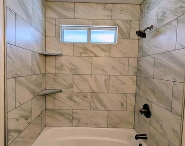 1711 S Hardy Drive - Photo Thumbnail 13