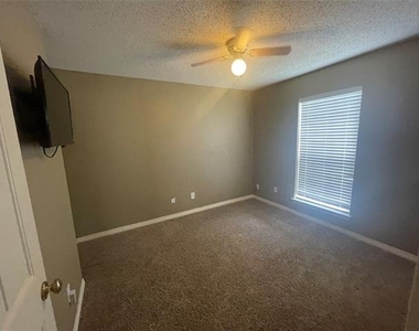 2 Hastings Court - Photo Thumbnail 13