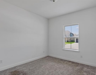 845 Ranchland Road - Photo Thumbnail 5