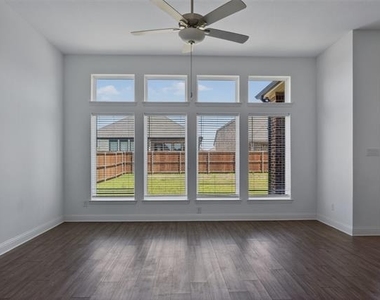 845 Ranchland Road - Photo Thumbnail 9