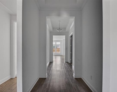 845 Ranchland Road - Photo Thumbnail 3