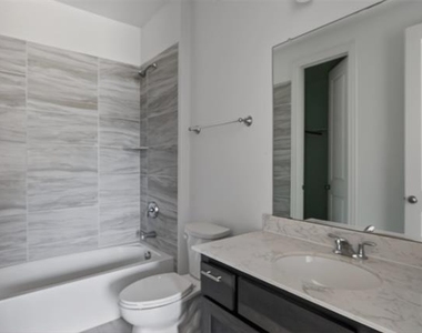845 Ranchland Road - Photo Thumbnail 4
