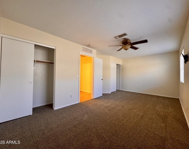 21303 N 79th Drive - Photo Thumbnail 12