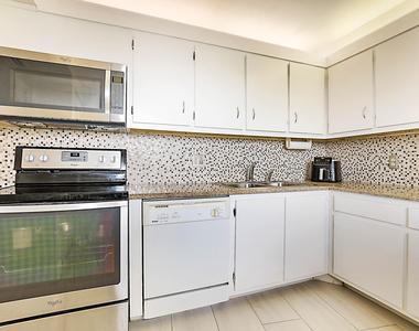 100 Ocean Trail Way - Photo Thumbnail 10