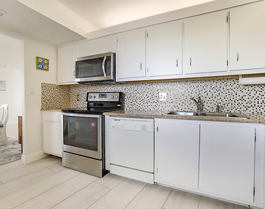 100 Ocean Trail Way - Photo Thumbnail 13