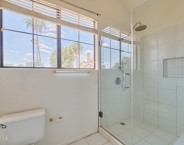 1001 N Pasadena -- - Photo Thumbnail 17