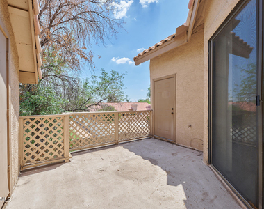 1001 N Pasadena -- - Photo Thumbnail 20
