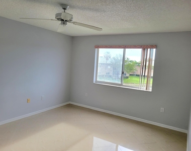 7878 Trent Drive - Photo Thumbnail 7