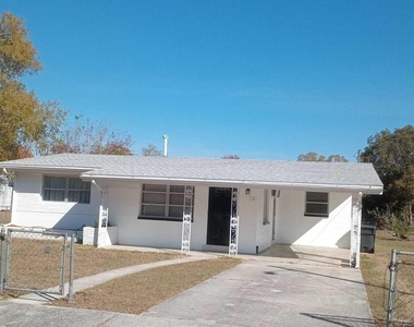 131 E Camphor Street - Photo Thumbnail 19