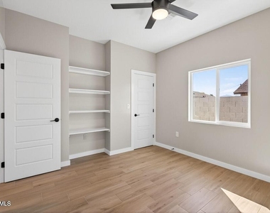 739 S Central Avenue - Photo Thumbnail 24