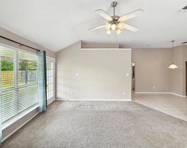 4720 Topaz Lane - Photo Thumbnail 10