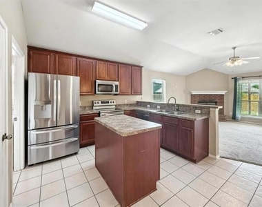 4720 Topaz Lane - Photo Thumbnail 15