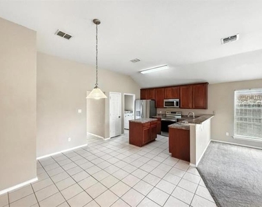 4720 Topaz Lane - Photo Thumbnail 13