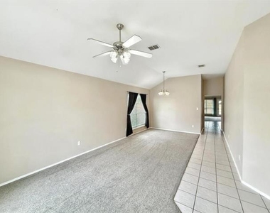 4720 Topaz Lane - Photo Thumbnail 5