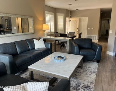 11500 E Cochise Drive - Photo Thumbnail 7