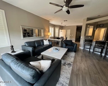 11500 E Cochise Drive - Photo Thumbnail 8