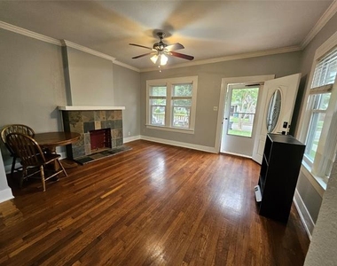 5311 Richard Avenue - Photo Thumbnail 4