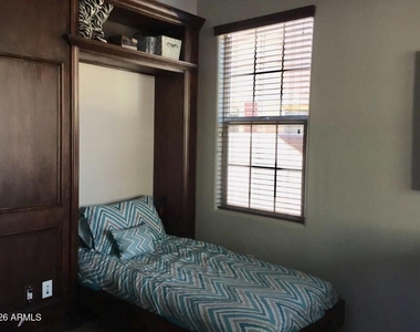 9353 E Via De Vaquero Drive - Photo Thumbnail 9
