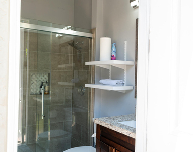 10122 Oak Meadow Lane - Photo Thumbnail 16