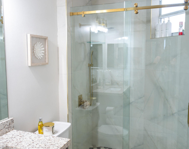 10122 Oak Meadow Lane - Photo Thumbnail 11