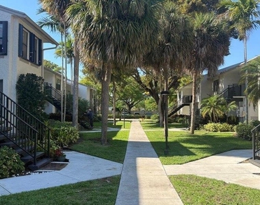 1230 S Military Trail - Photo Thumbnail 4
