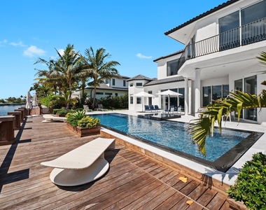 81 S Island Dr S - Photo Thumbnail 42