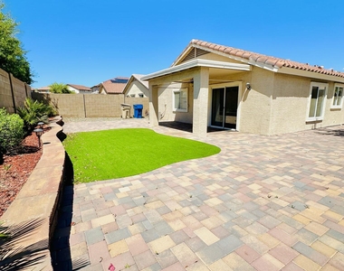 192 N 222nd Drive - Photo Thumbnail 18