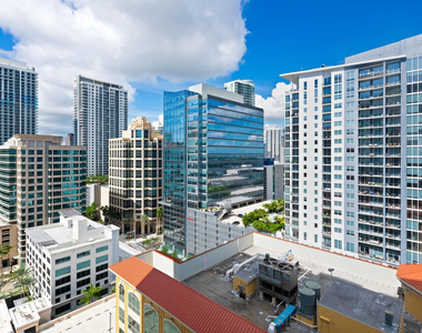 350 Se 2nd Street - Photo Thumbnail 24