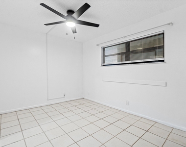 626 N Federal Highway - Photo Thumbnail 11