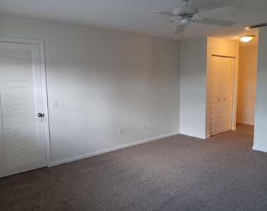 8045 Eastlake Drive - Photo Thumbnail 34