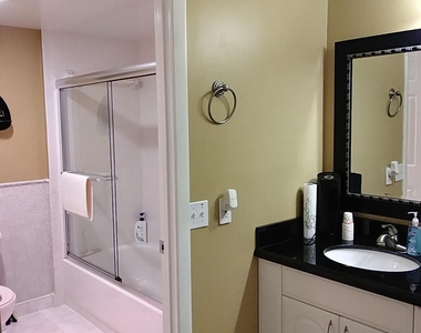 8045 Eastlake Drive - Photo Thumbnail 17