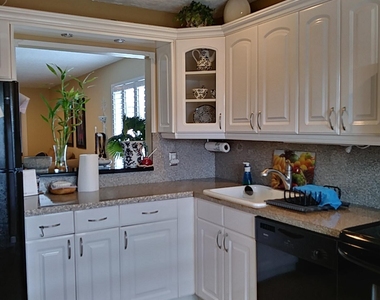8045 Eastlake Drive - Photo Thumbnail 14