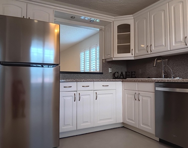 8045 Eastlake Drive - Photo Thumbnail 21