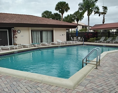 8045 Eastlake Drive - Photo Thumbnail 6