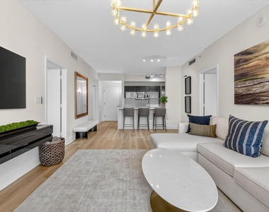 550 Okeechobee Boulevard - Photo Thumbnail 7