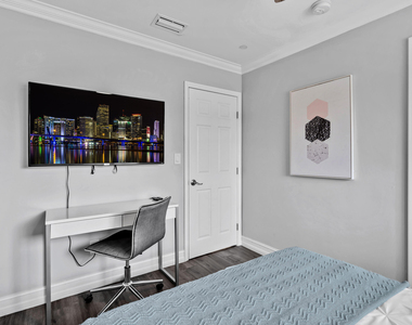 6860 Tyler Street - Photo Thumbnail 23
