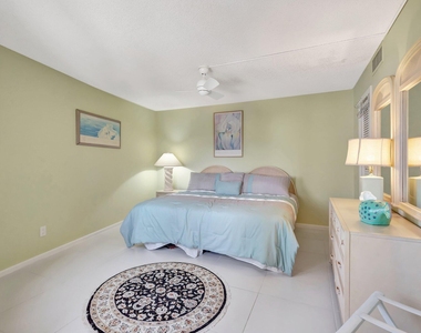 2800 N Ocean Drive - Photo Thumbnail 18