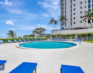 2800 N Ocean Drive - Photo Thumbnail 22