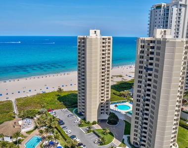 2800 N Ocean Drive - Photo Thumbnail 35
