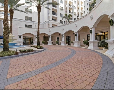 233 S Federal Highway - Photo Thumbnail 2